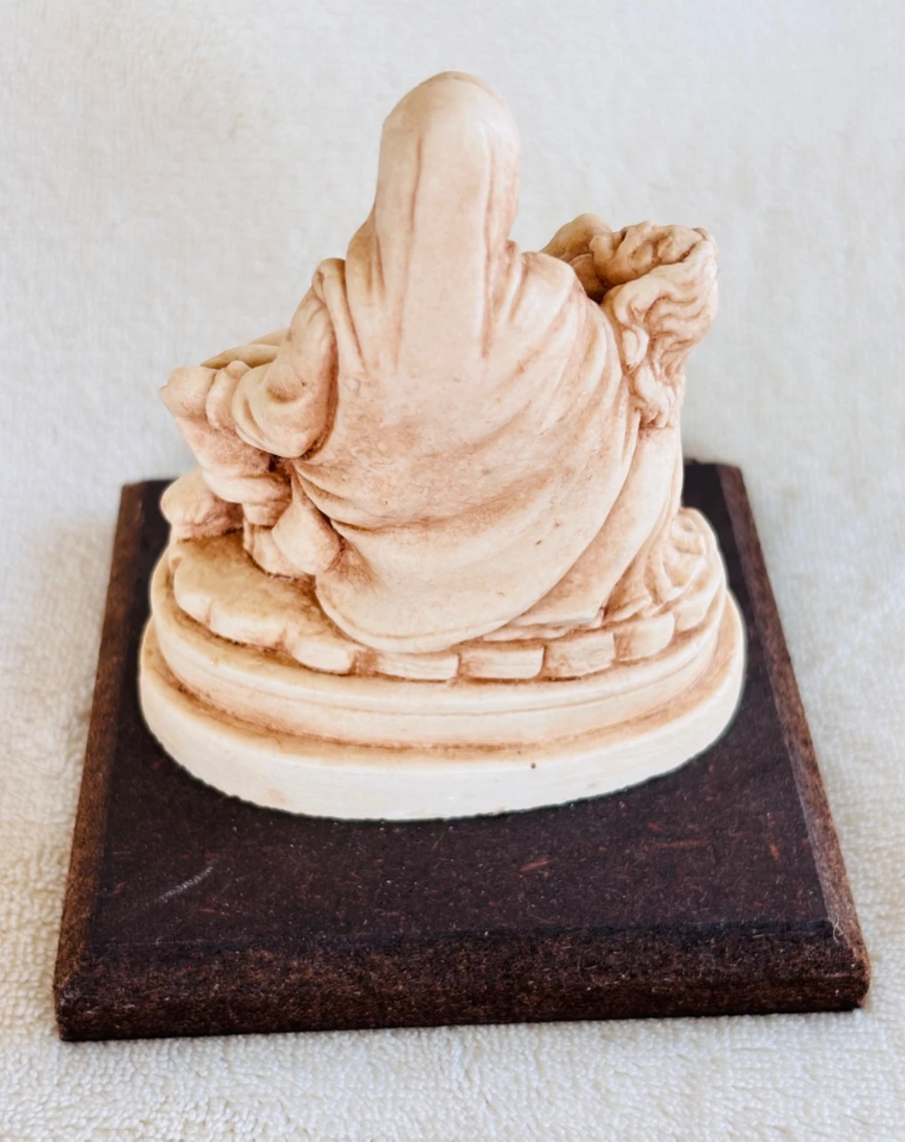 Pietà, mini replica sculpture souvenir, wooden base – photo 5